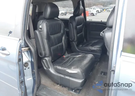 2006 Honda Odyssey Touring z USA, uszkodzony, nr VIN 5FNRL38886B009341